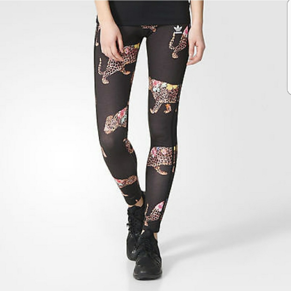 Sale!NWT Adidas Farm x Oncada leggings